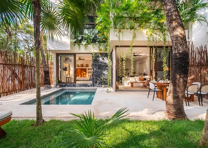 Casa Pepitart House